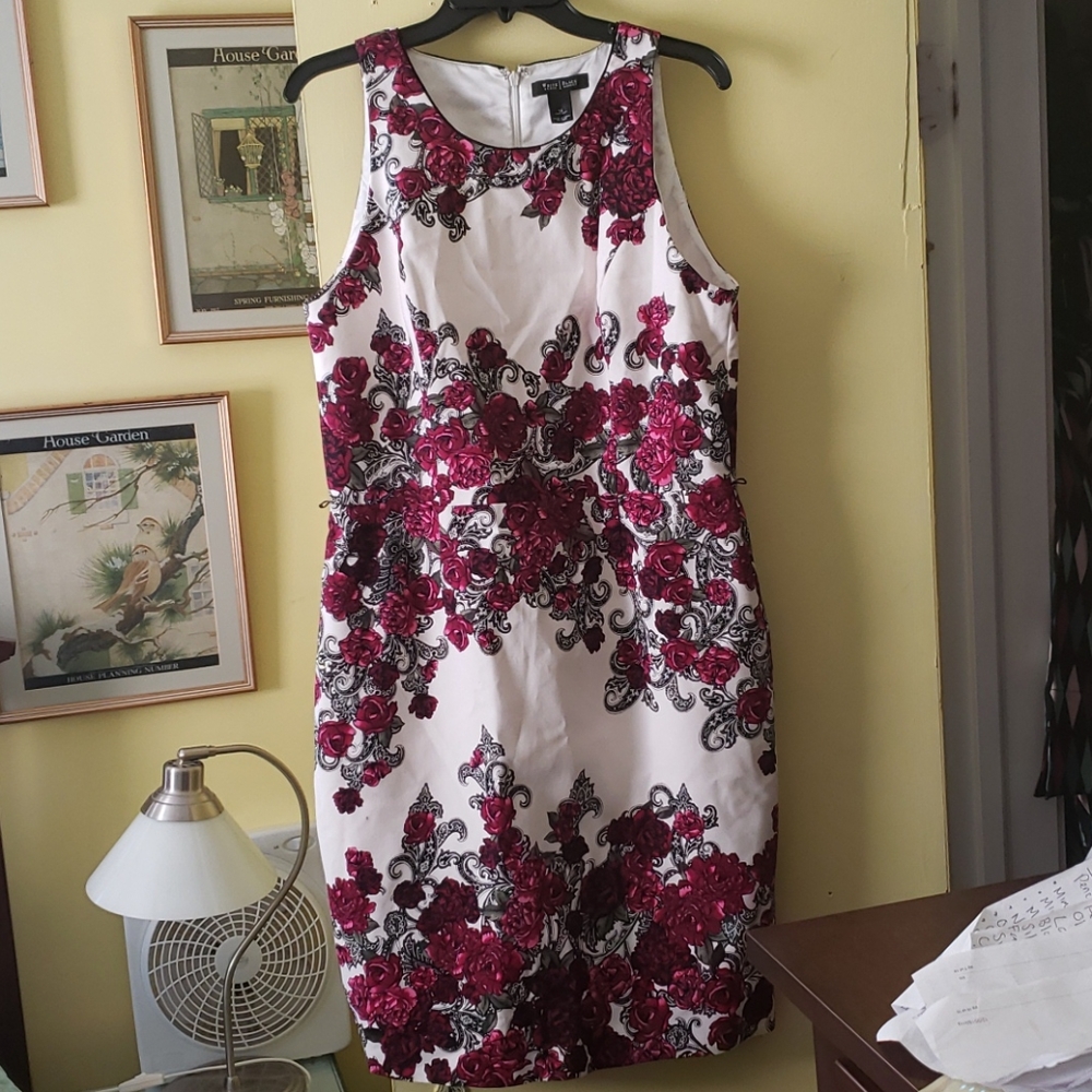White house Black Market size 14 floral dress